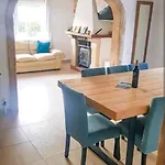 Villa Elisa *